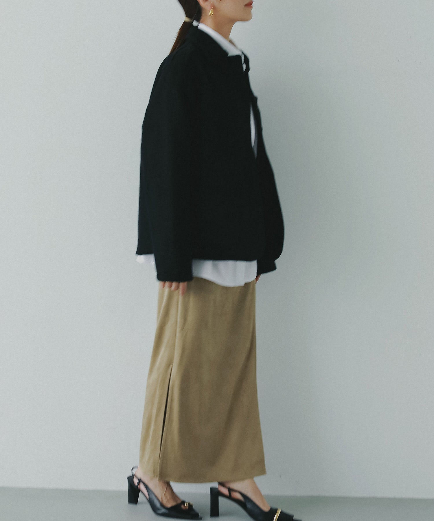 スエードラップタイトスカート