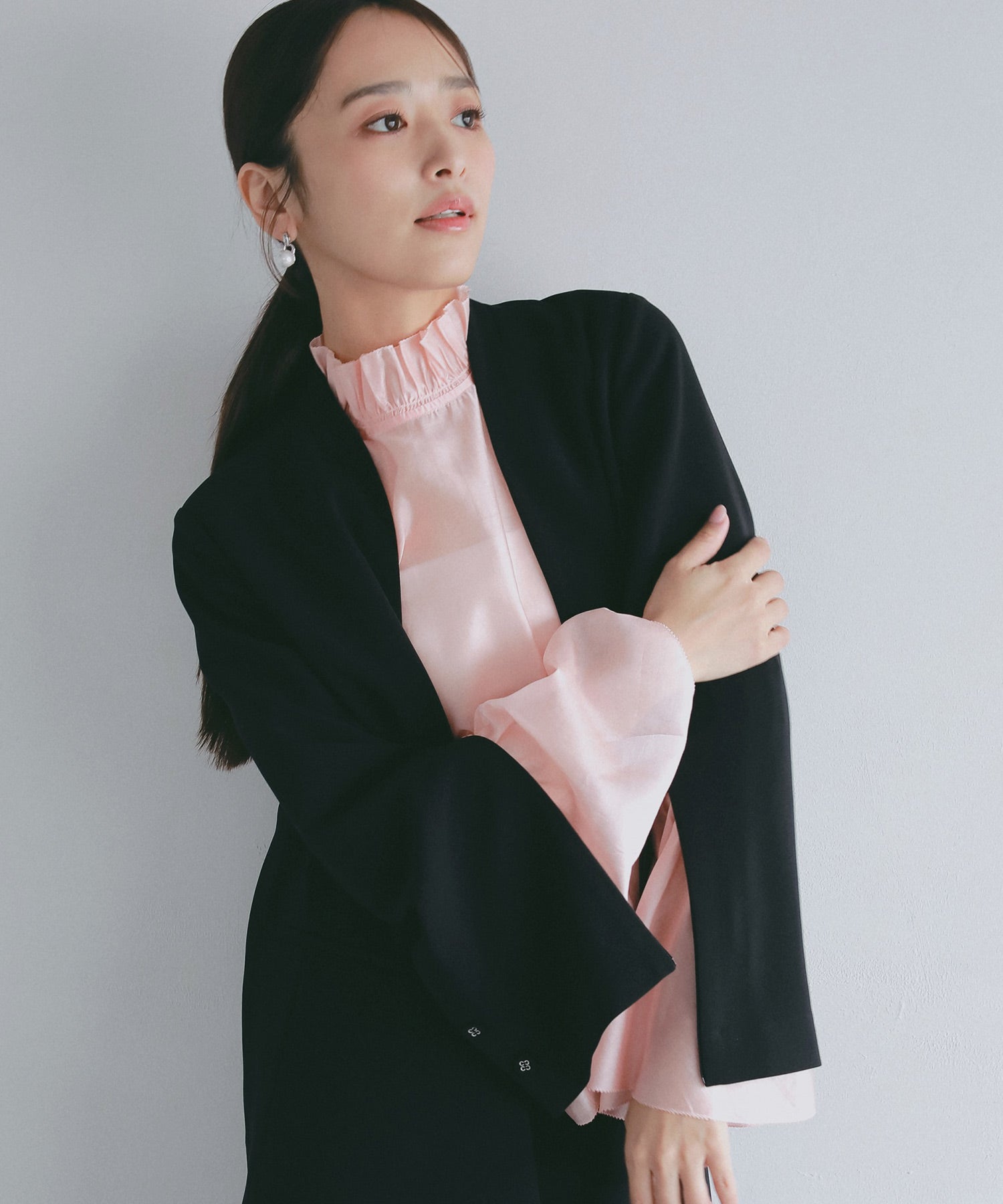 フレアスリーブ スタンドネックシアーブラウス【セレモニー/オケージョン】