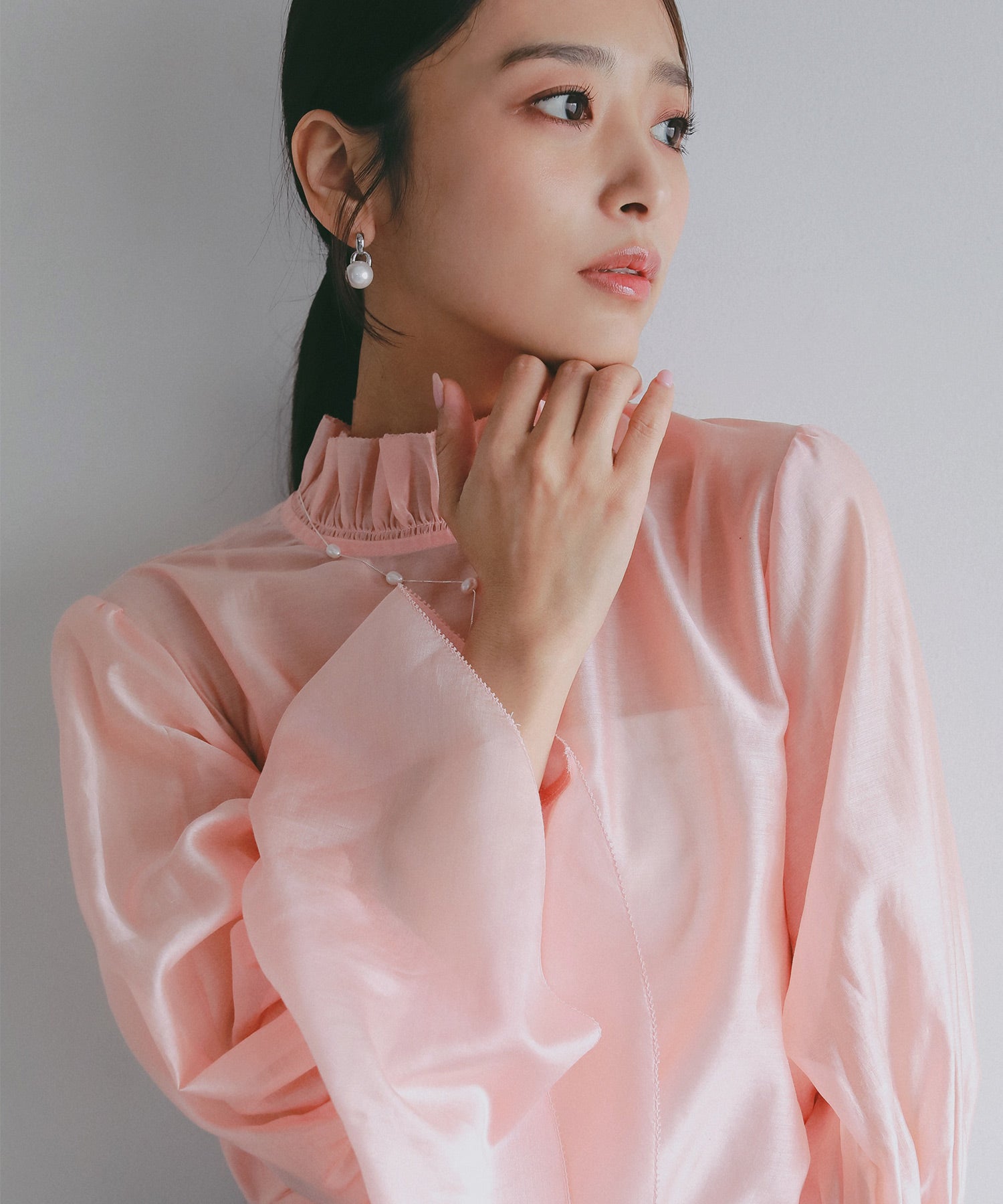 フレアスリーブ スタンドネックシアーブラウス【セレモニー/オケージョン】