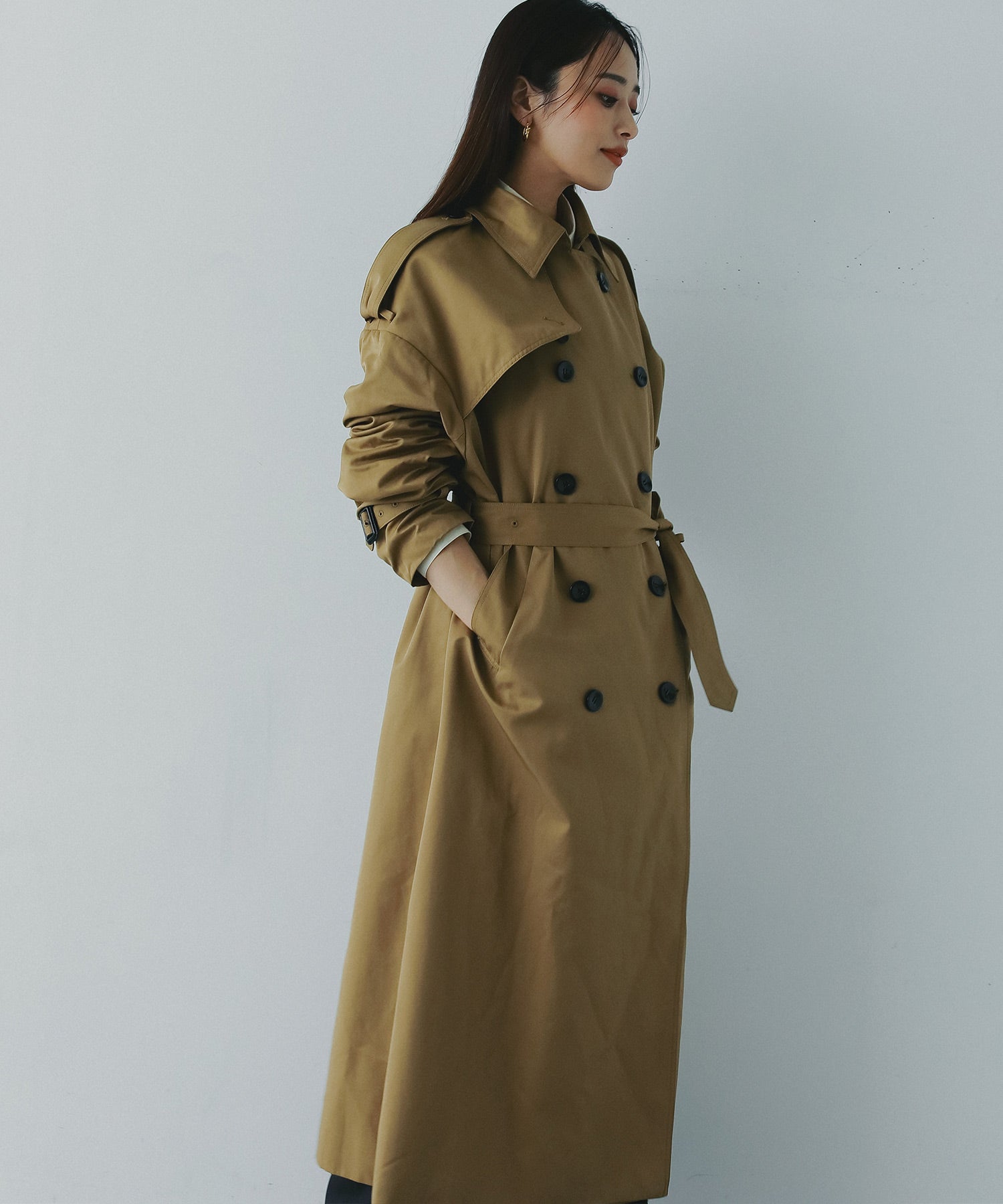 2WAYボリュームトレンチコート｜AJUGA.（アジュガ）公式通販サイト