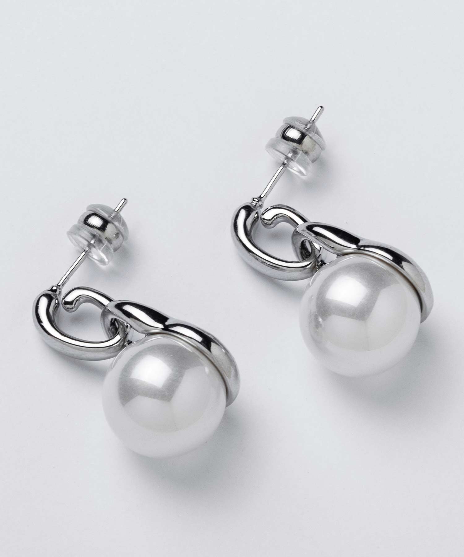 【2月下旬お届け】ツイストピアス