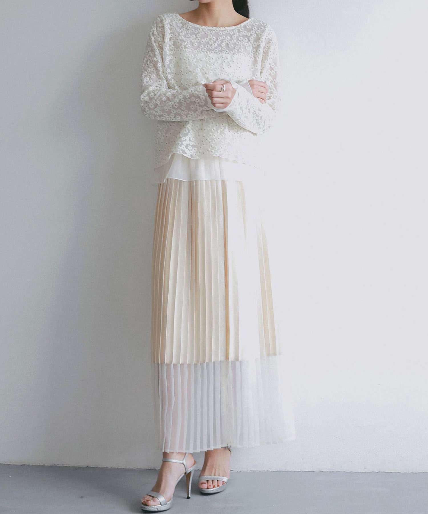 シアージャガードフラワーカットソー