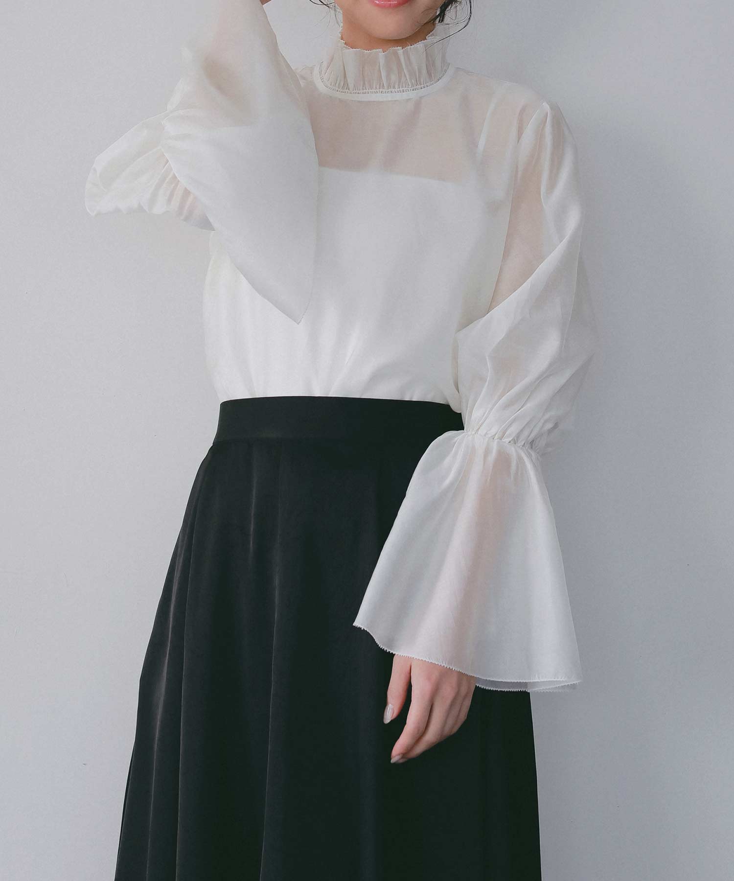 フレアスリーブ スタンドネックシアーブラウス【セレモニー/オケージョン】
