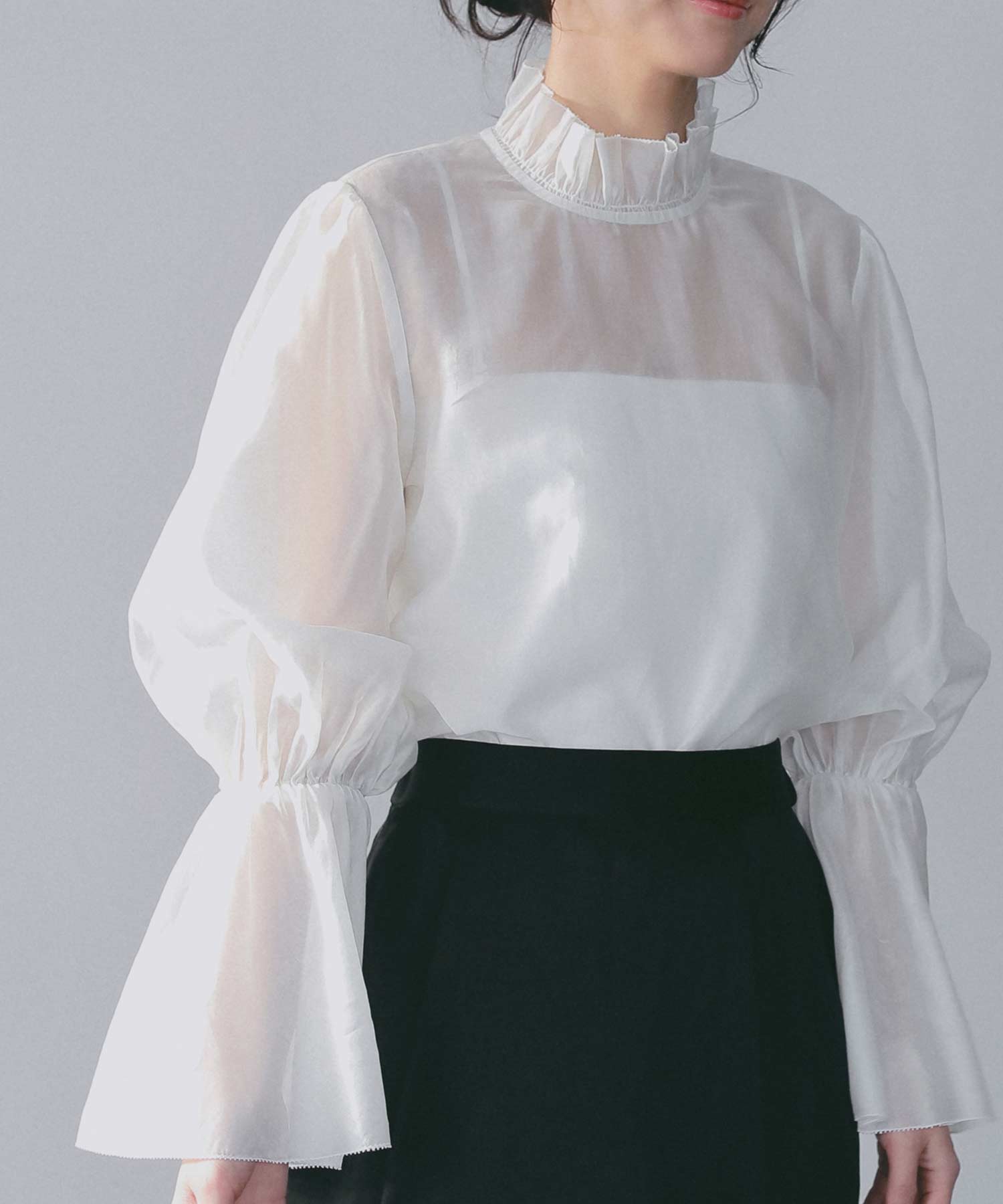 フレアスリーブ スタンドネックシアーブラウス【セレモニー