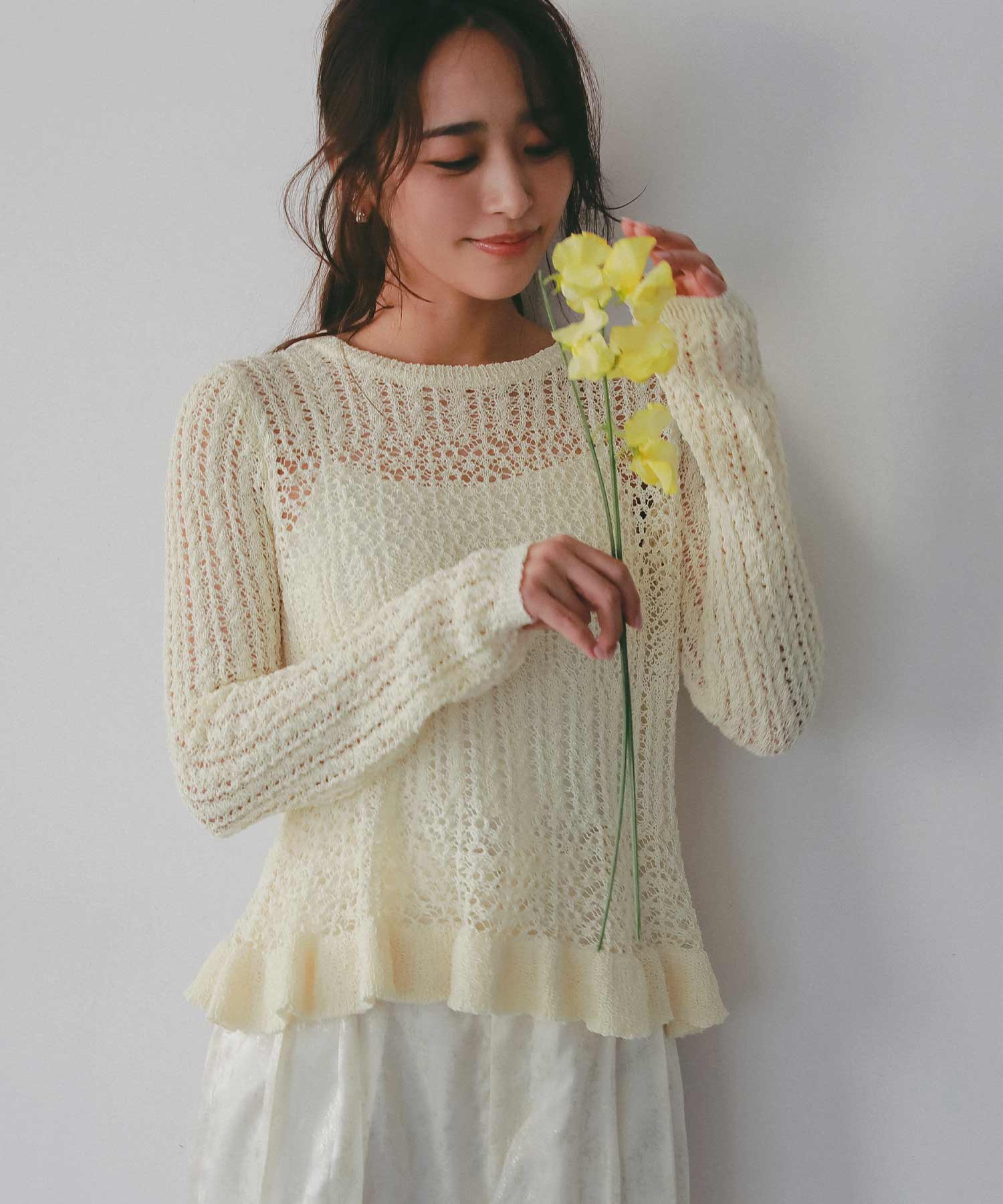 ペプラムクロシェ シアーニット