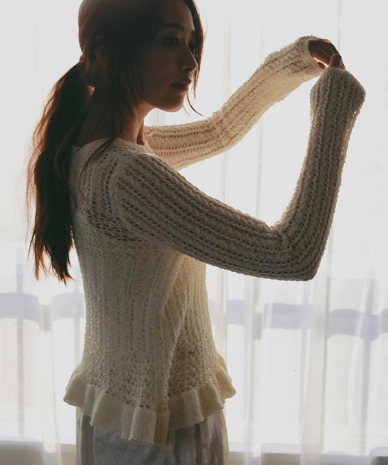 ペプラムクロシェ シアーニット