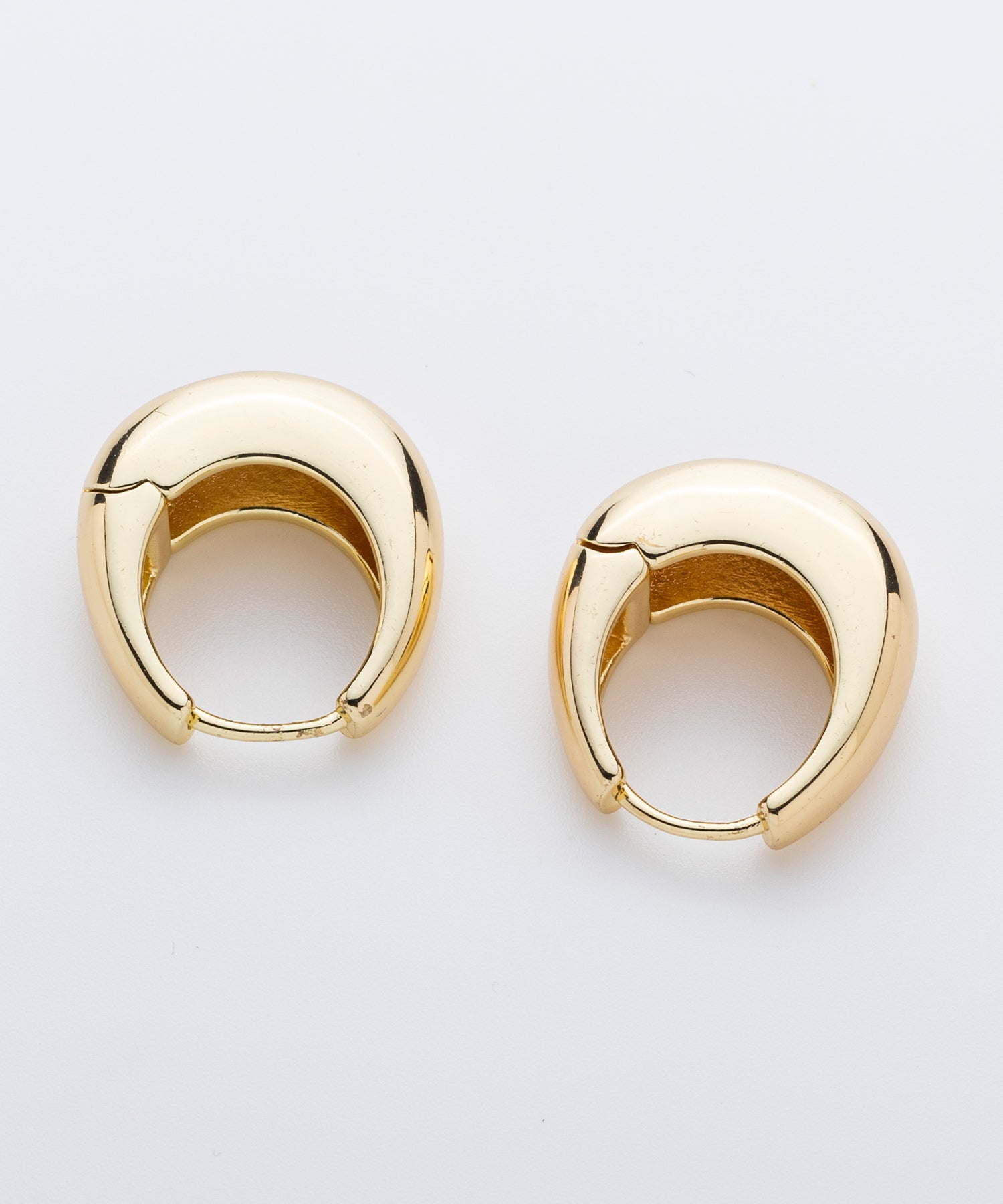 【9月下旬お届け予約商品】クレッシェンドフープピアス