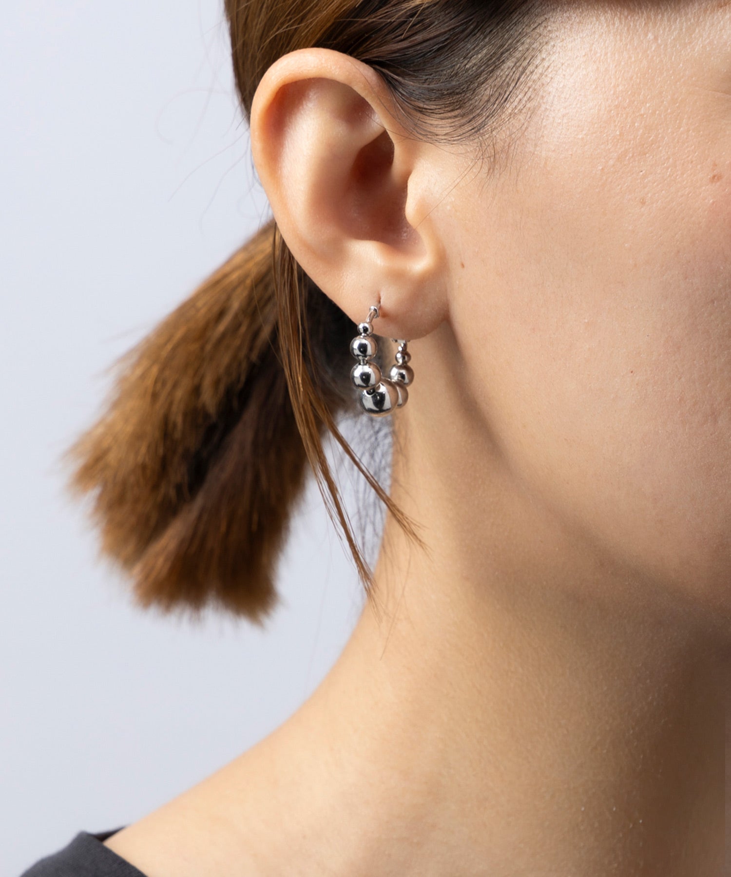 メタルボールフープピアス