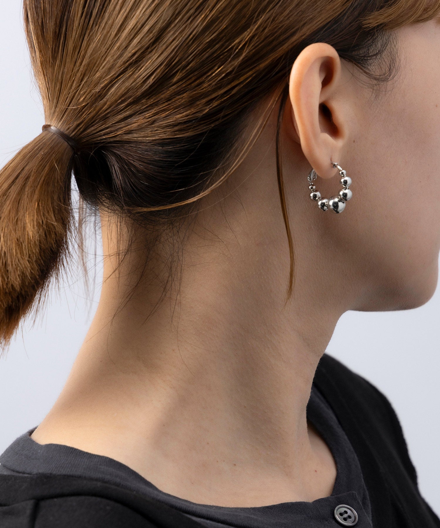 メタルボールフープピアス