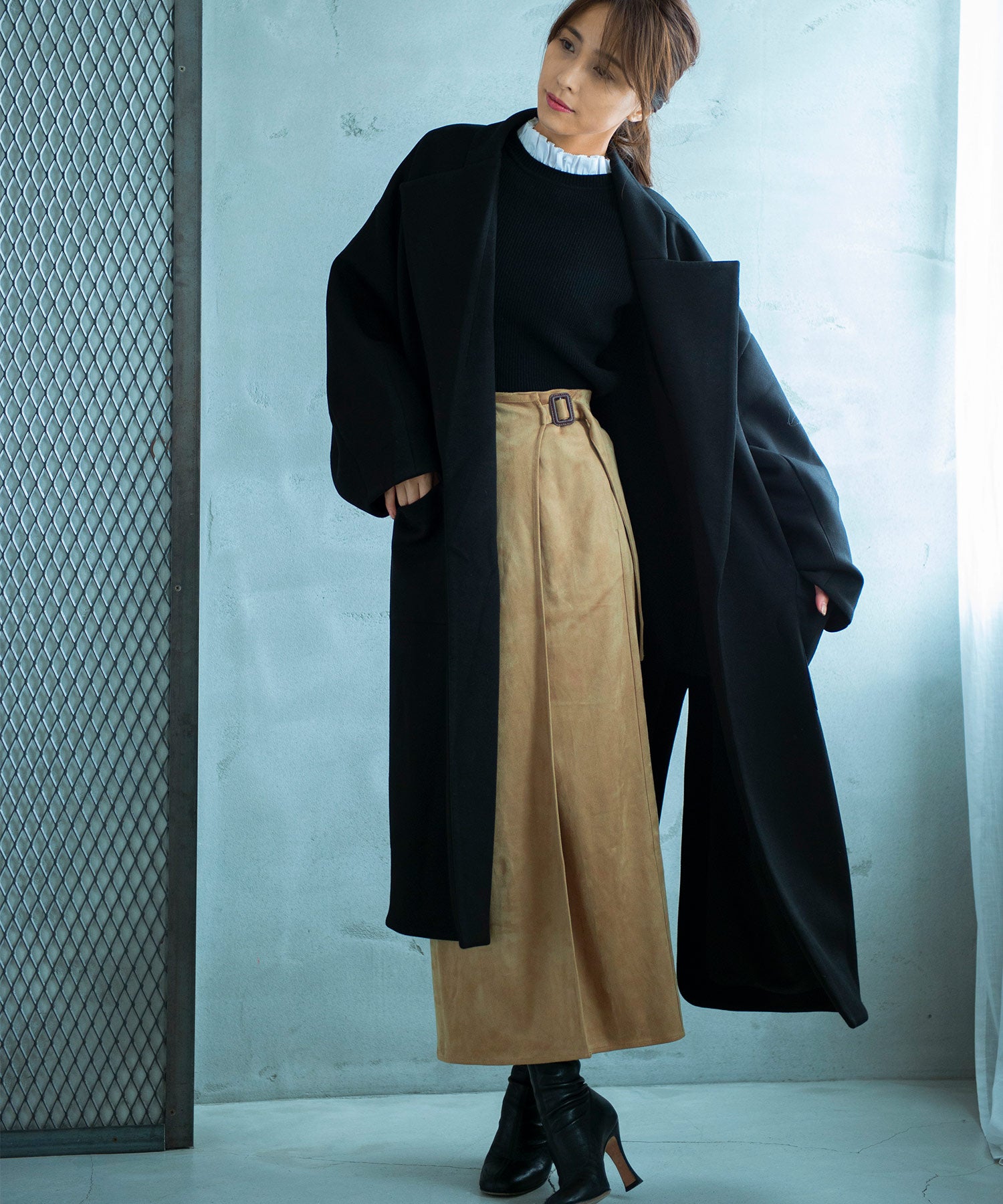 【11月下旬お届け予約商品】2WAYメロウハイネック衿付きニット