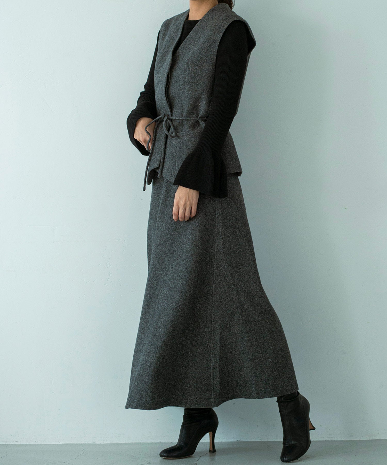 2WAYメロウハイネック衿付きニット