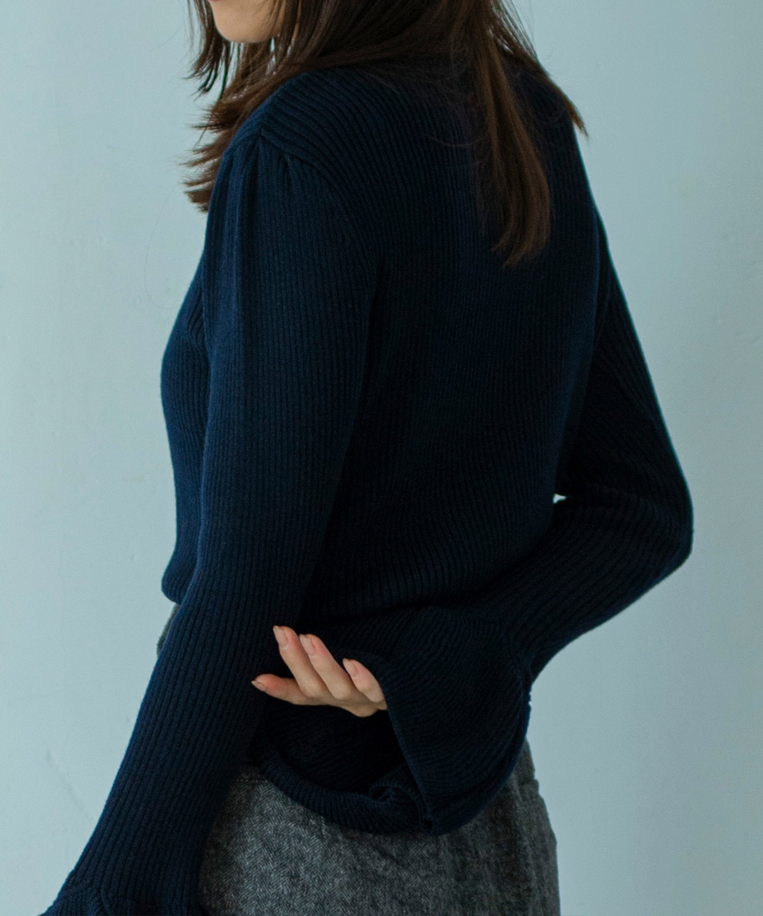 2WAYメロウハイネック衿付きニット