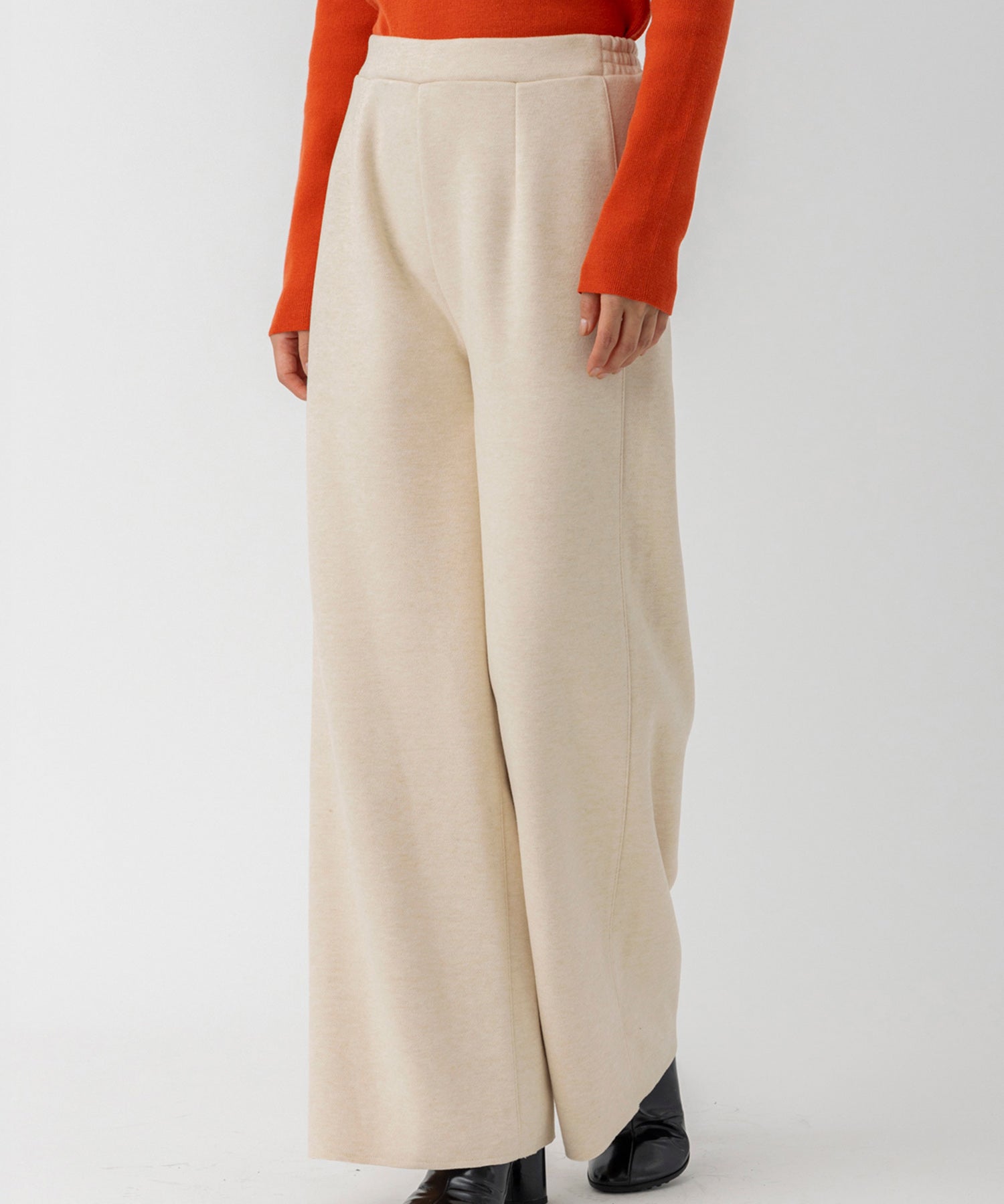 フェルトニットイージーワイドパンツ｜AJUGA.（アジュガ）公式通販サイト