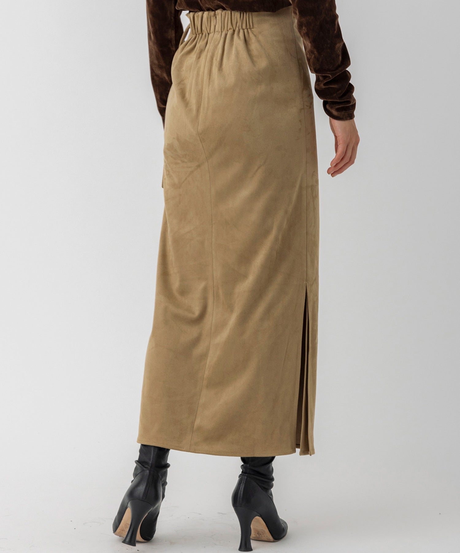 スエードラップタイトスカート