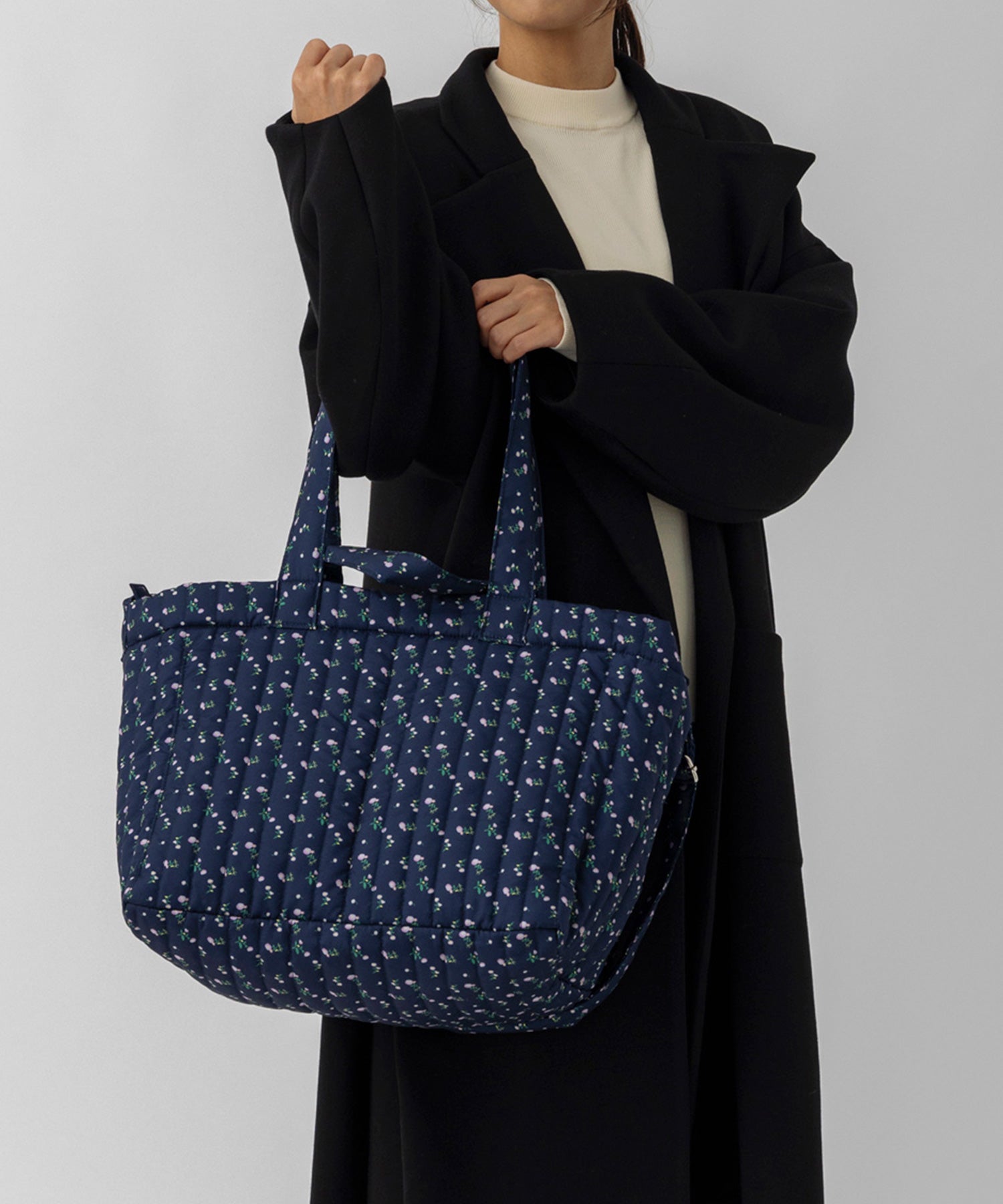 メルトキルティングトートバッグ